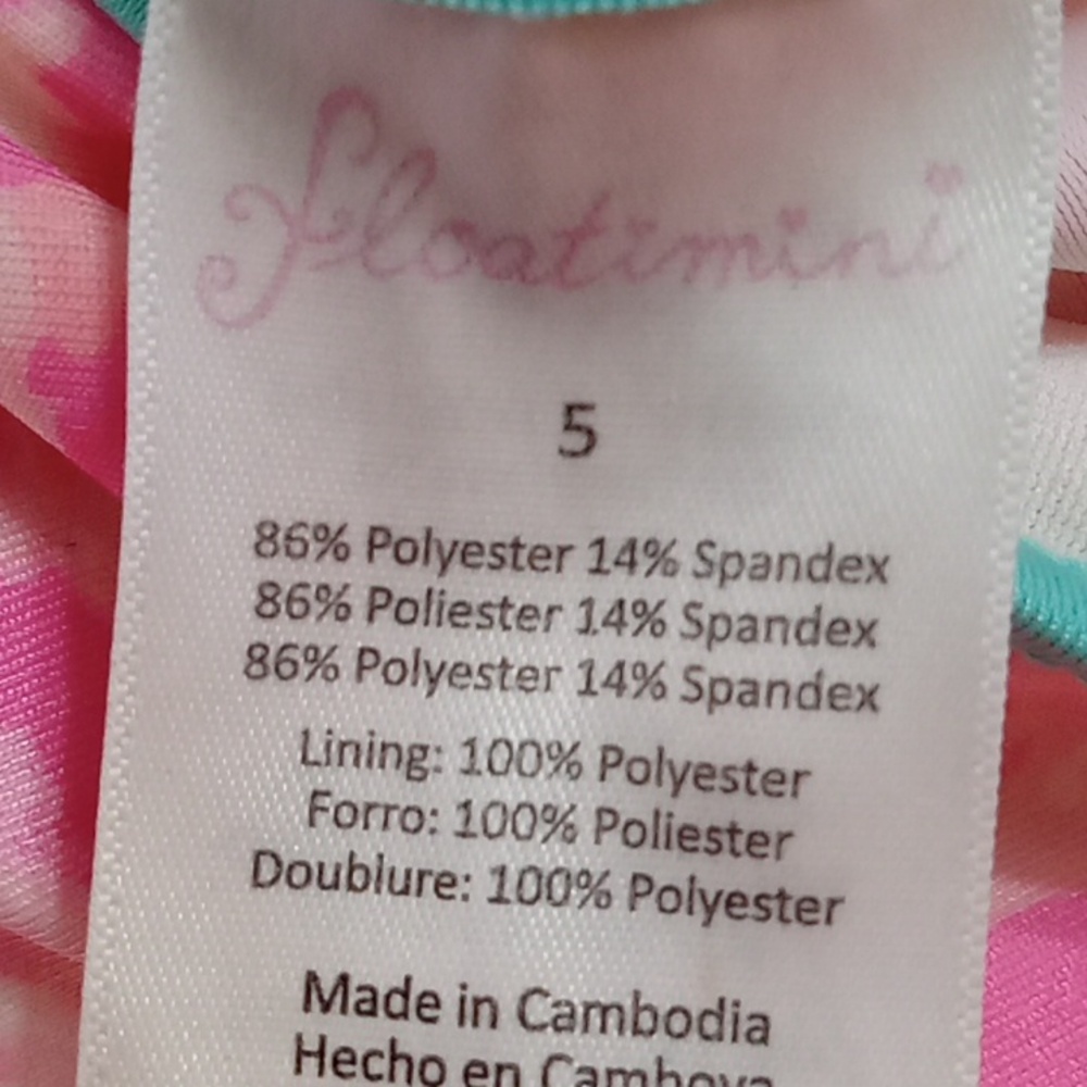 Assorted swimsuit bundle - Picture 4 of 5